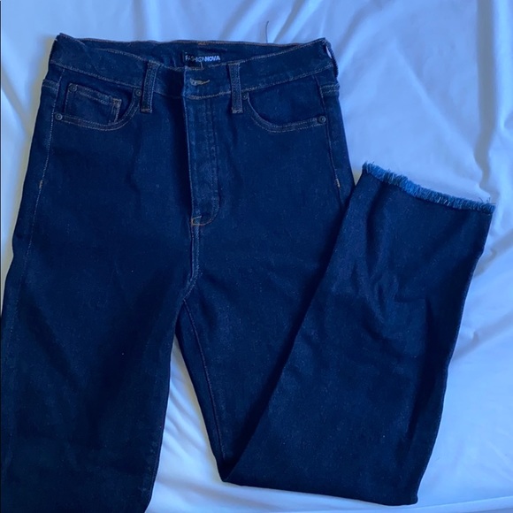 FashionNova Jeans - Picture 1 of 2